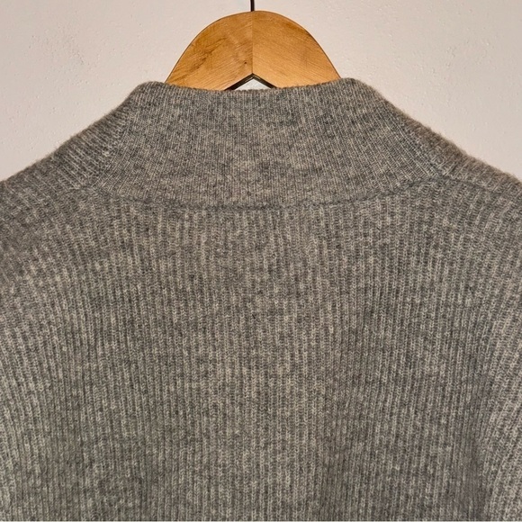 Eddie Bauer Wool Sweater Men’s Size Large - Picture 7 of 7